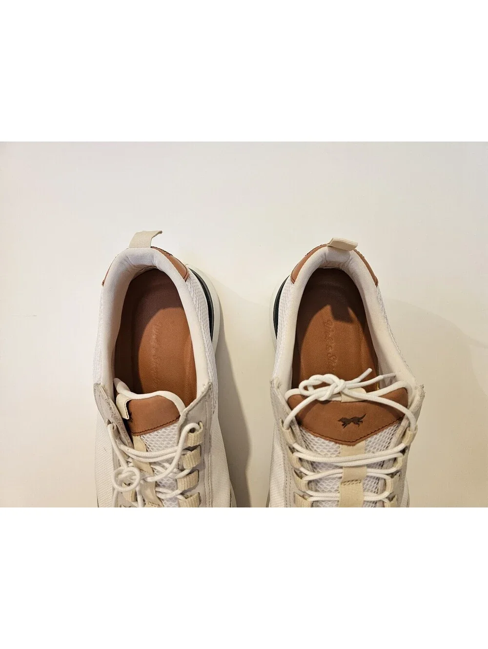Mens Wolf and Shepherd Size 14
